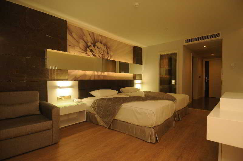 Sentido Golden Bay (Adults Only) Otel Avsallar Dış mekan fotoğraf